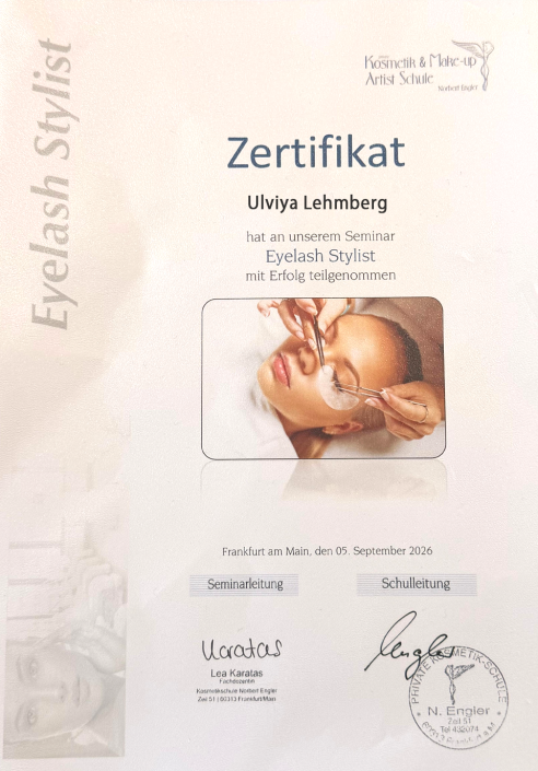Ulviya-wimpern
